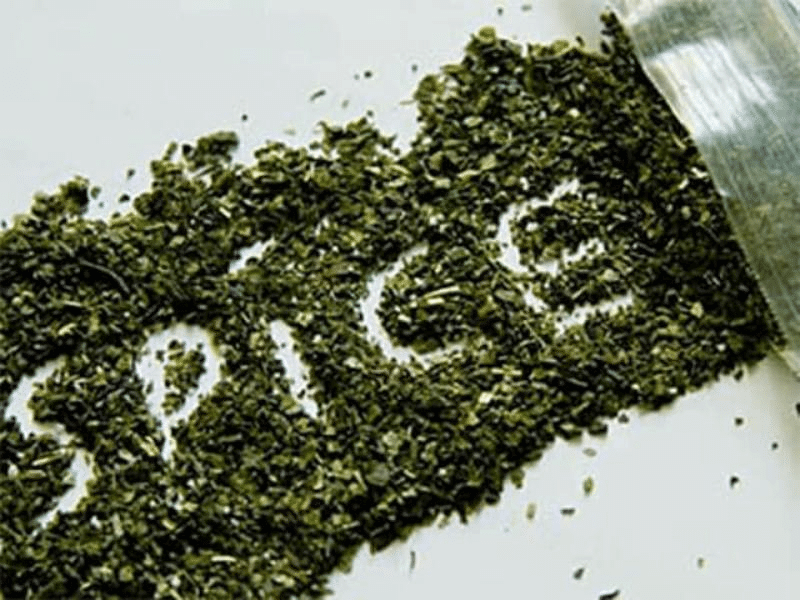 Под наркоманы спайсом марихуана цена косяка